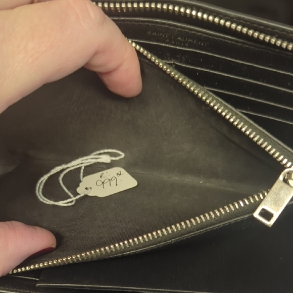 Saint Laurent Textured Black Wallet - Picture 12 of 16